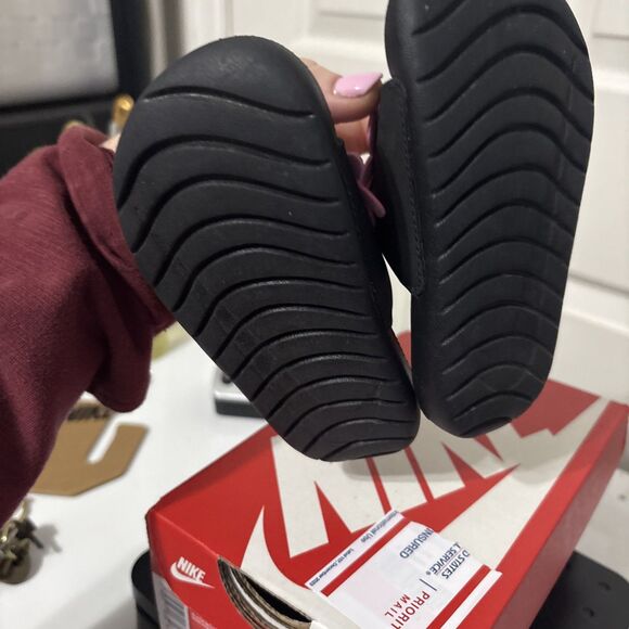 NIKE Kawa Slide Toddler Floral Pink Red Black 8C TD BRAND NEW FJ2886 - Picture 3 of 5